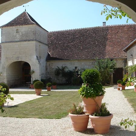 Апарт отель Manoir De La Rousselliere Лош Экстерьер фото